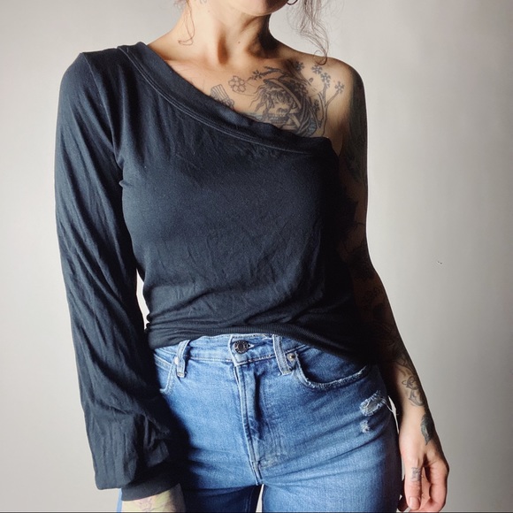 Free People Tops - FREE PEOPLE One Shoulder Jersey Black Top Long Sleeve Womens Medium